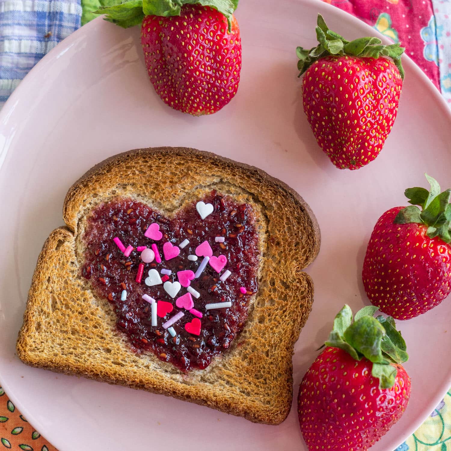 Easy Heart Toast Recipes: Your Sweet Valentine's Day Breakfast